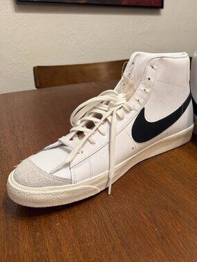 NWOT- Sz 14 Nike 77 Blazers Mid